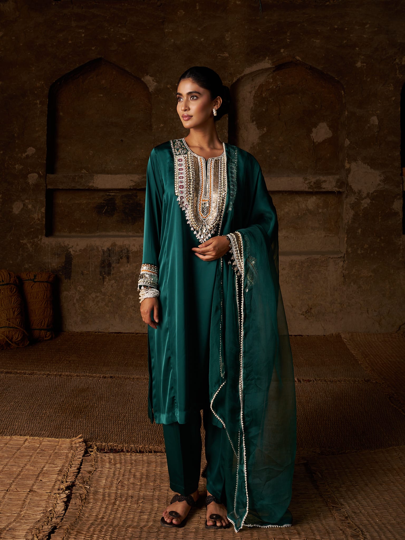 Bottle Green Hand Embroidered Pheran Salwar Organza Dupatta