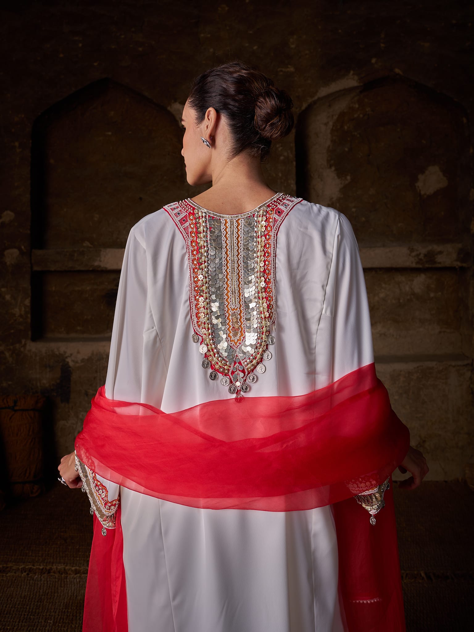 White Hand Embroidered Pheran Salwar Organza Dupatta - Image 5