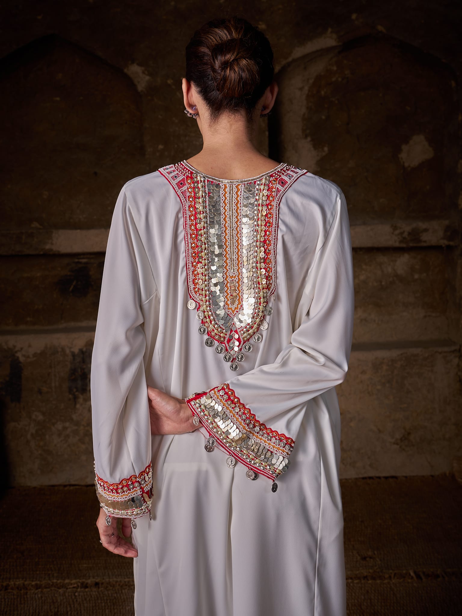 White Hand Embroidered Pheran Salwar Organza Dupatta - Image 6