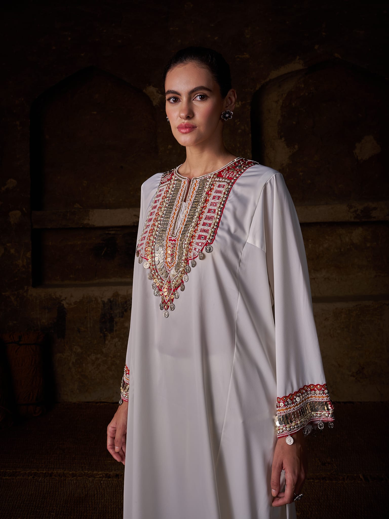 White Hand Embroidered Pheran Salwar Organza Dupatta - Image 4