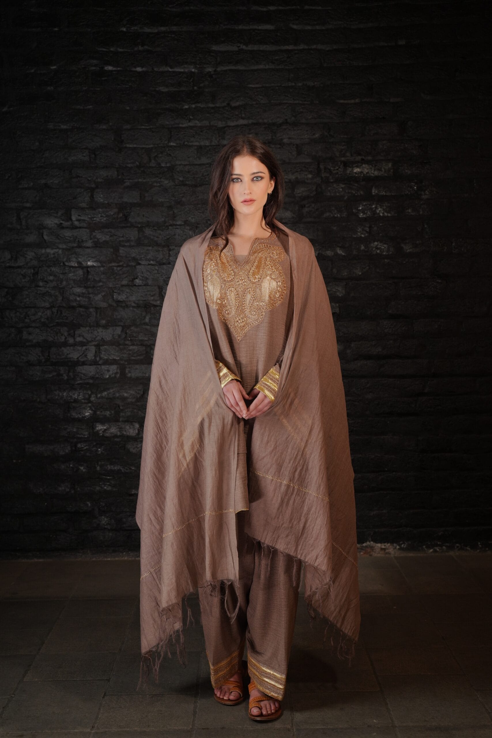 Beige Tilla Embroidered Round Pheran Farshi Salwar Dupatta - Image 3