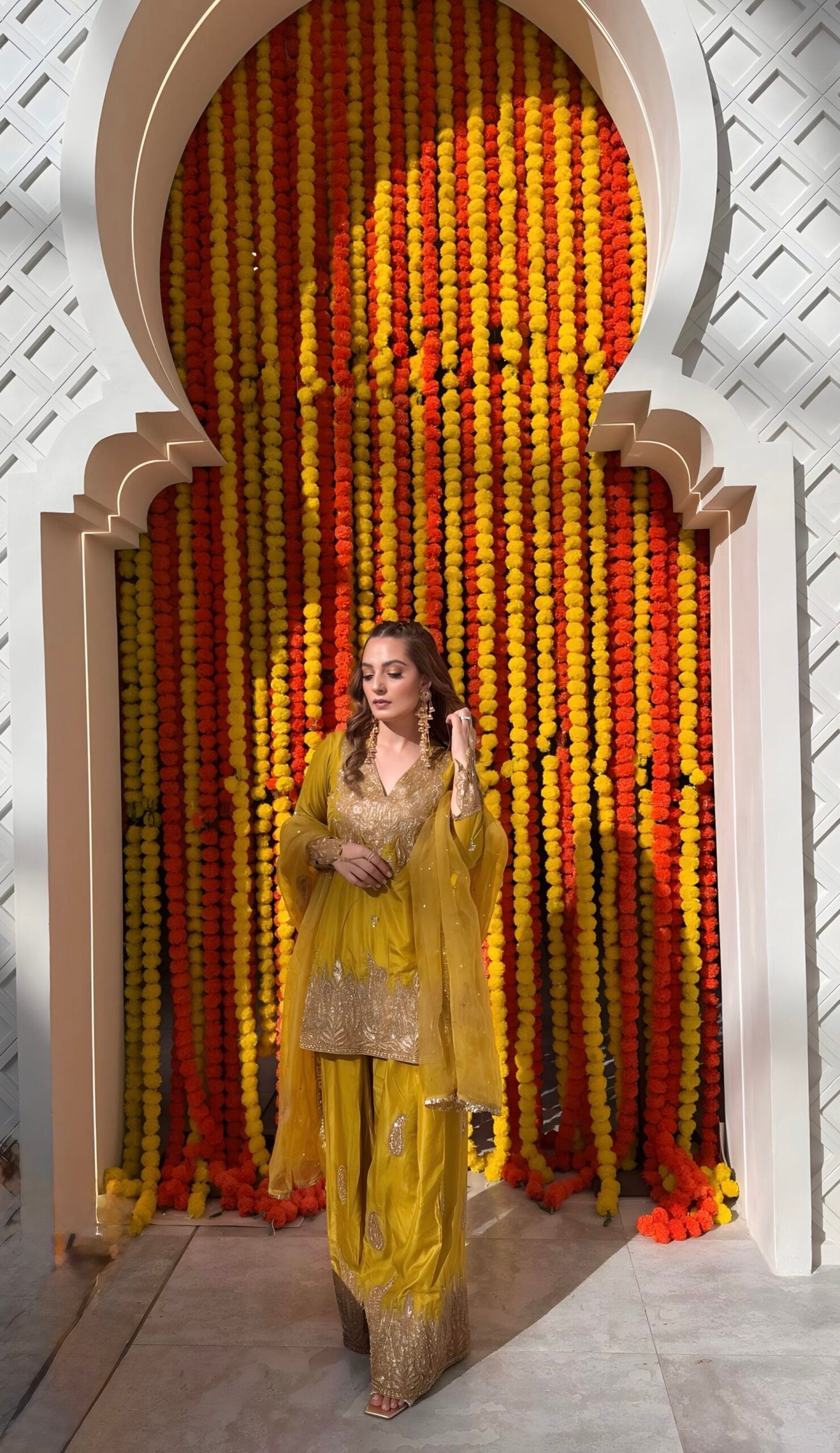 Mustard Tilla Embroidered Kameez Farshi Salwar Organza Dupatta - Image 4